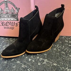 Crown vintage of booty Lasso